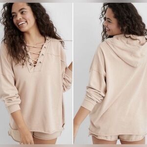 Aerie|Tan lace up oversized sweater hoodie,neutral•••Boho,size medium,Fall vibes